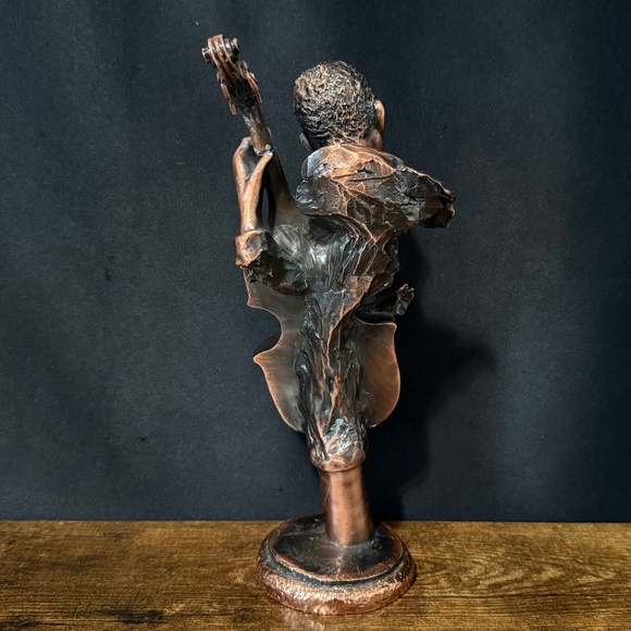 Jazz Bass Player Sculpture/Figurine - Picture 8 of 13